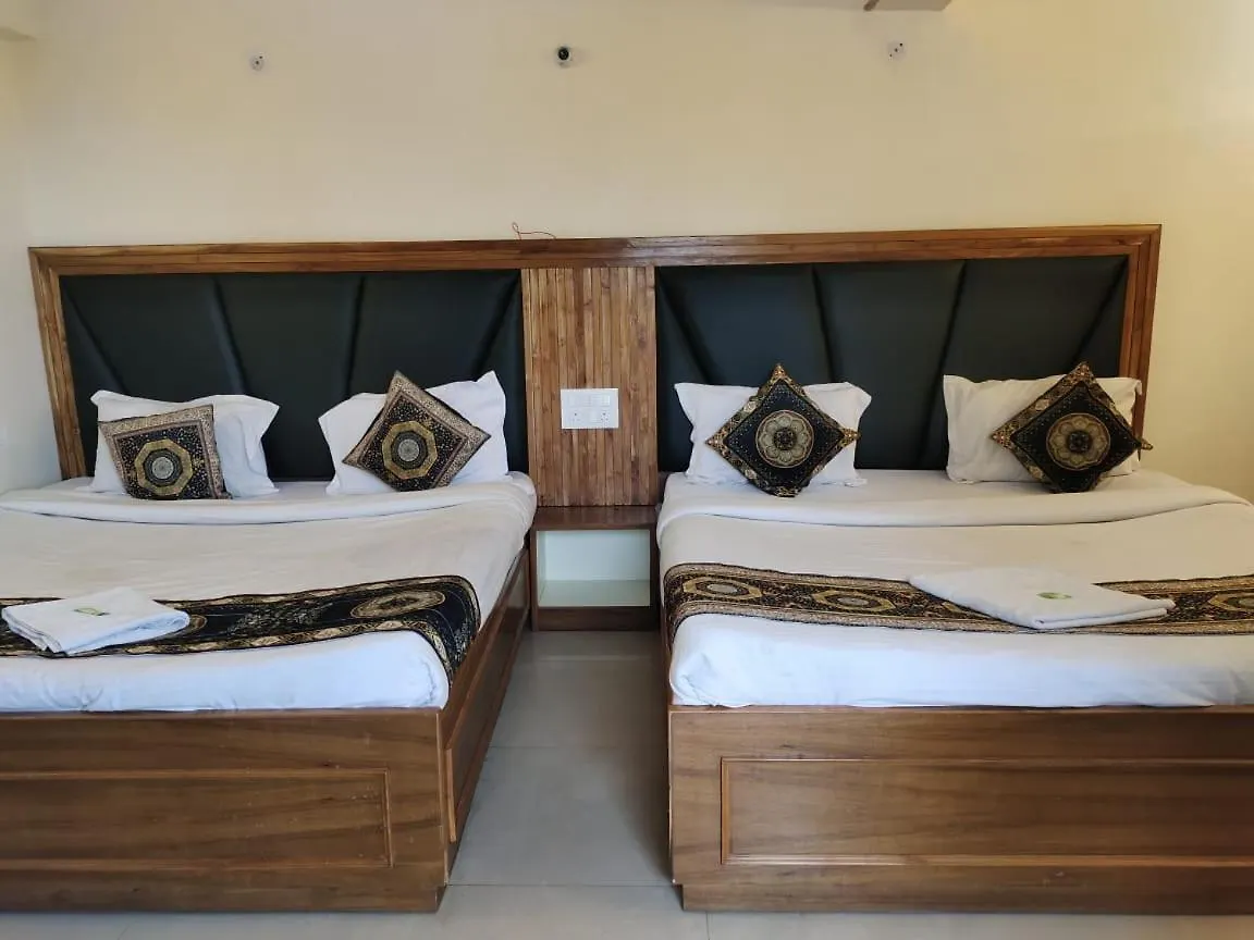 ***  Hotel Hans Shimla India