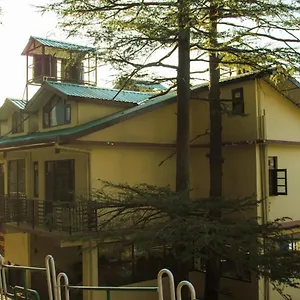 Bed & Breakfast Sleeping Buddha View L In Near Mall Road, Shimla